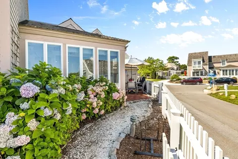Exterior - 26 Vineyard View Ln, Mashpee, MA 02649 photo 4 of 11