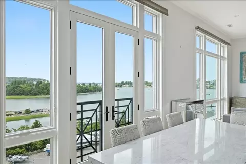 Dining - 10 Shipyard Dr #513, Hingham, MA 02043 photo 2 of 2