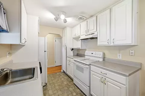 Kitchen - 80 Gatewood Rd, Springfield, MA 01119 photo 3 of 3