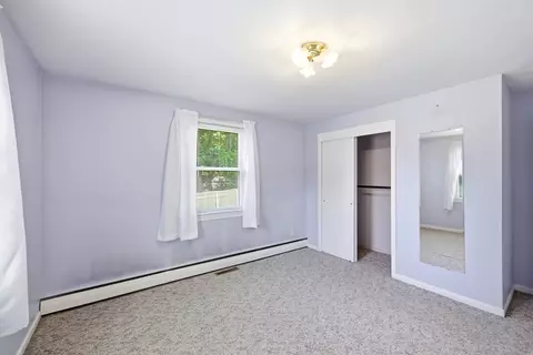 Bedroom - 80 Gatewood Rd, Springfield, MA 01119 photo 2 of 6