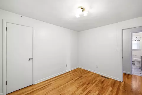 Bedroom - 80 Gatewood Rd, Springfield, MA 01119 photo 4 of 6