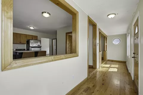 Entry Way - 55 Chilmark St, Worcester, MA 01604 photo 1 of 4