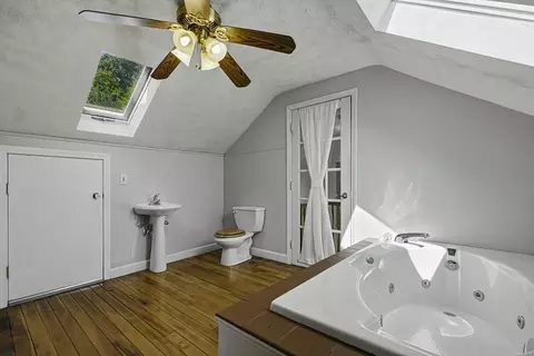 Bath - 55 Chilmark St, Worcester, MA 01604 photo 2 of 3