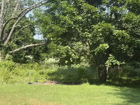 Exterior - 12 Nelson Pl, Worcester, MA 01605 photo 2 of 10
