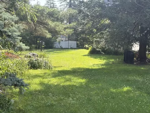 Exterior - 12 Nelson Pl, Worcester, MA 01605 photo 7 of 10