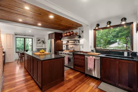 Kitchen - 203 Chapman St, Canton, MA 02021 photo 2 of 5