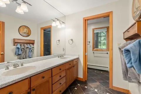 Bath - 70 Main St, Dover, MA 02030 photo 2 of 6