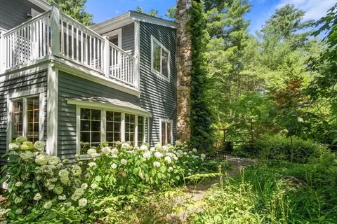 Exterior - 70 Main St, Dover, MA 02030 photo 4 of 10