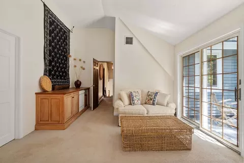 Entry Way - 70 Main St, Dover, MA 02030 photo 4 of 4