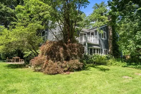 Exterior - 70 Main St, Dover, MA 02030 photo 7 of 10