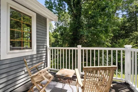 Exterior - 70 Main St, Dover, MA 02030 photo 2 of 10