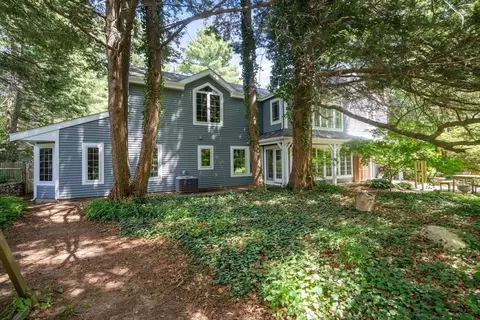 Exterior - 70 Main St, Dover, MA 02030 photo 9 of 10