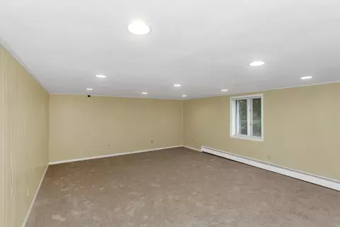 Other - 89 Garvey Dr, Springfield, MA 01109 photo 2 of 3
