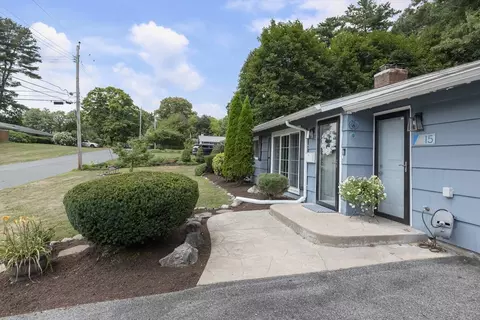15 Michael Rd, Framingham, MA 01701 photo 4