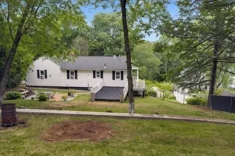 Exterior - 21 N Steele St, Worcester, MA 01607 photo 5 of 9