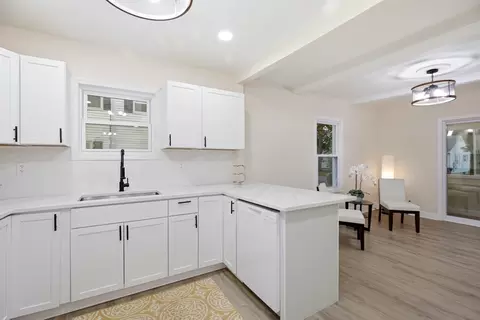 Kitchen - 32 Sargon St, Springfield, MA 01104 photo 2 of 4