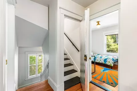 Entry Way - 10 Pine Rd, Sharon, MA 02067 photo 4 of 4