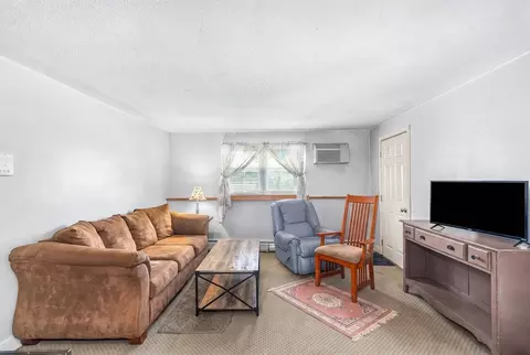 Living - 464 Bank #3, Fall River, MA 02720 photo 2 of 2
