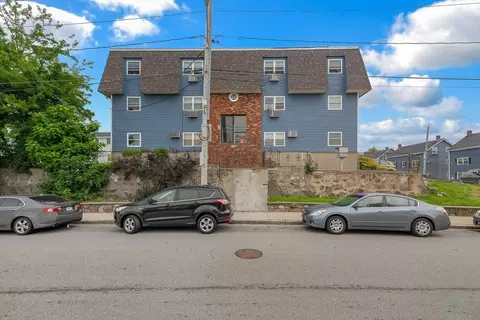 Exterior - 464 Bank #3, Fall River, MA 02720 photo 2 of 4