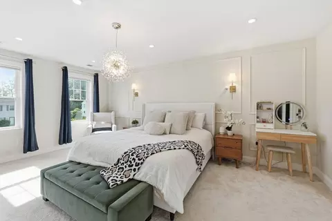 Bedroom - 83 Saint Louis St, Worcester, MA 01607 photo 1 of 5