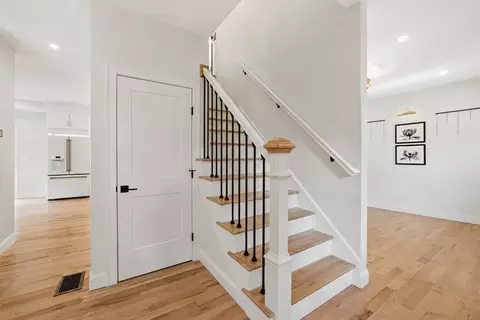Entry Way - 83 Saint Louis St, Worcester, MA 01607 photo 1 of 3