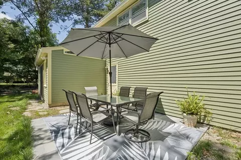 19 Hickory Dr, Worcester, MA 01609 photo 33