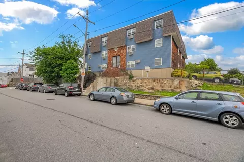 Exterior - 464 Bank #9, Fall River, MA 02720 photo 1 of 3