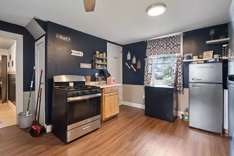 Kitchen - 19 Suffolk St, Springfield, MA 01109 photo 2 of 2