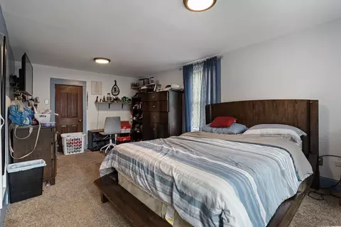 Bedroom - 19 Suffolk St, Springfield, MA 01109 photo 1 of 6