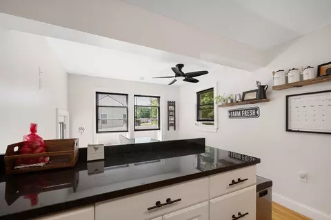 35 Carter Rd, Worcester, MA 01609 photo 8