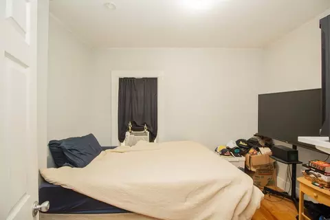 Bedroom - 18 Steele St, Worcester, MA 01607 photo 3 of 4