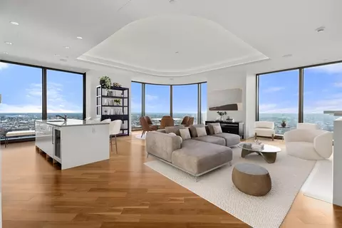 1 Dalton St #4504, Boston, MA 02115