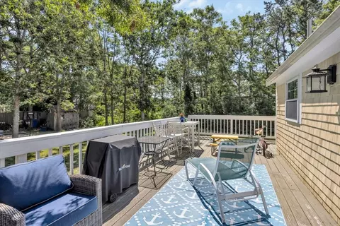 Exterior - 30 Patience Ln, Cotuit, MA 02635 photo 3 of 6