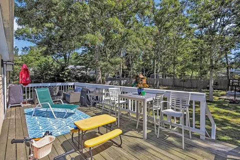 Exterior - 30 Patience Ln, Cotuit, MA 02635 photo 2 of 6