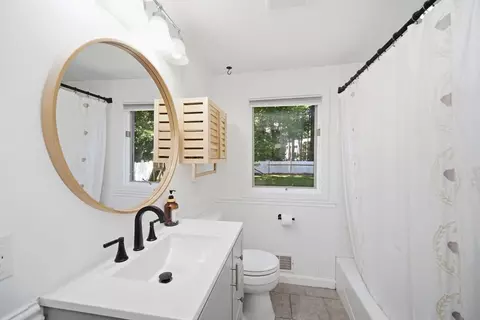 Bath - 87 Pine St, Walpole, MA 02081 photo 1 of 1