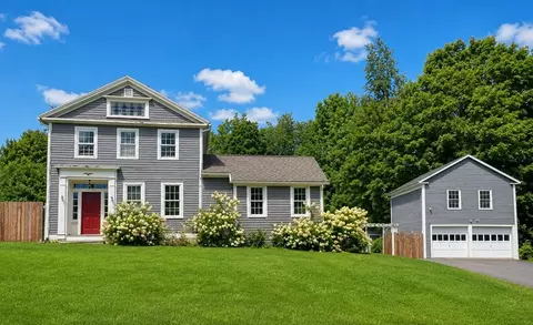 1572 Main Rd, Granville, MA 01034