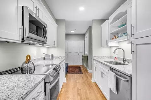 235 State St #414, Springfield, MA 01103 photo 6