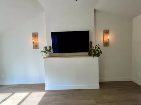 Living - 103 Manchonis Rd, Wilbraham, MA 01095 photo 3 of 8
