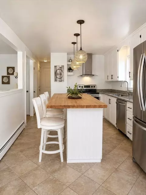 9 Guild Rd, Beverly, MA 01915 photo 5