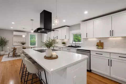 Kitchen - 33 Milford St, Upton, MA 01568 photo 1 of 3