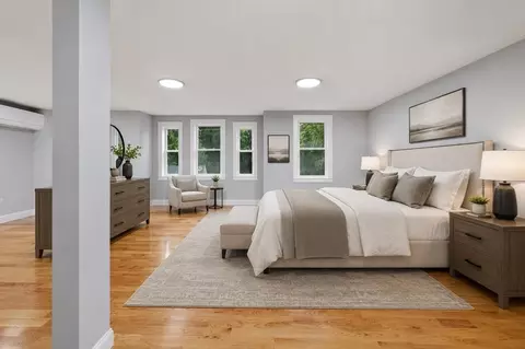 Bedroom - 33 Milford St, Upton, MA 01568 photo 1 of 2