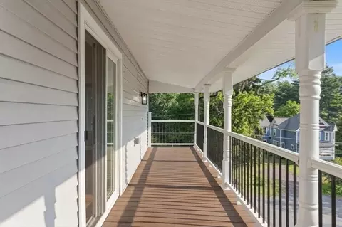 Exterior - 33 Milford St, Upton, MA 01568 photo 2 of 4