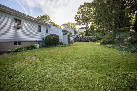 Exterior - 72 Eustis Ave, Wakefield, MA 01880 photo 18 of 20