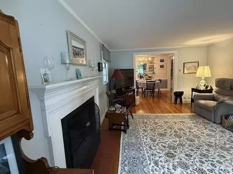 Living - 72 Eustis Ave, Wakefield, MA 01880 photo 1 of 4