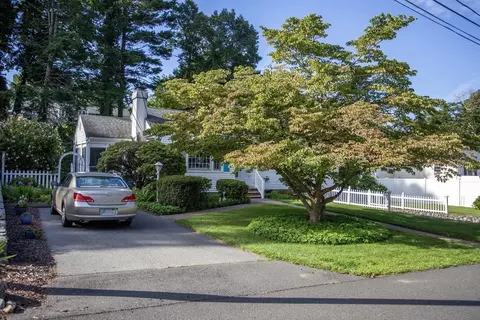 Exterior - 72 Eustis Ave, Wakefield, MA 01880 photo 12 of 20