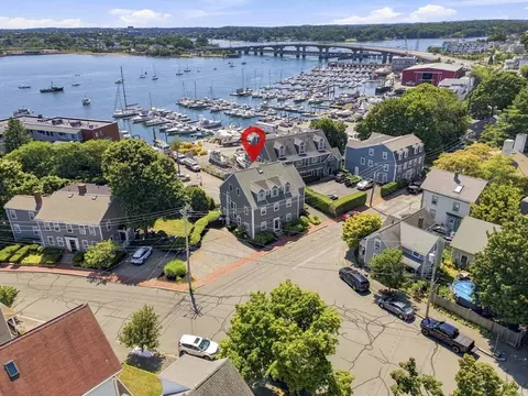 View/Area - 63 Front #A, Beverly, MA 01915 photo 1 of 2
