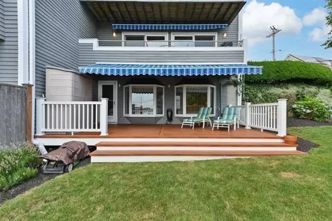 Exterior - 63 Front #A, Beverly, MA 01915 photo 5 of 6