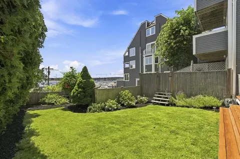 Exterior - 63 Front #A, Beverly, MA 01915 photo 6 of 6