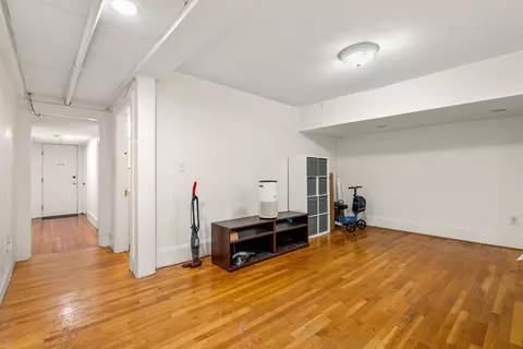 Living - 16 Garrison Rd #7A, Brookline, MA 02445 photo 2 of 2