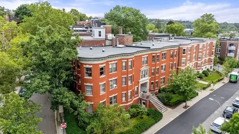 View/Area - 16 Garrison Rd #7A, Brookline, MA 02445 photo 2 of 8